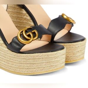 NEW in box and dust bag GUCCI Espadrilles size 39 which is about an 8-81/2❤️❤️❤️